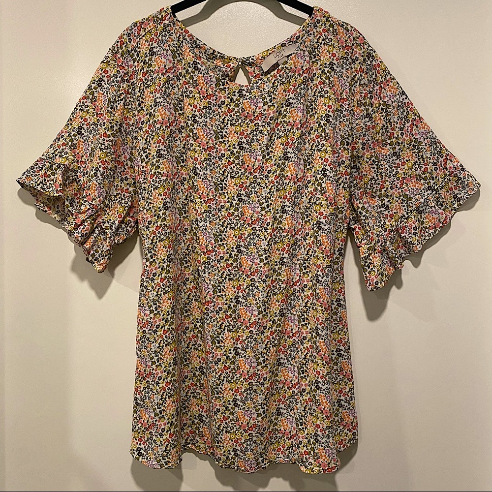 LOFT Flutter Sleeve Blouse
